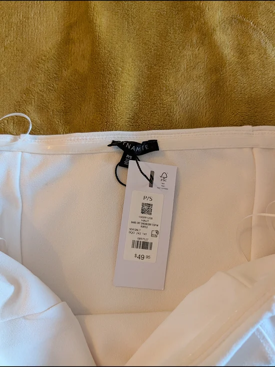 Off-Shoulder Ruffle Sleeve Crop Top - White - Picture 2 of 2